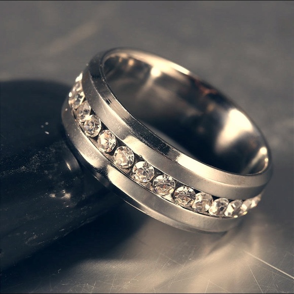 Other - ➰Unisex Men’s Womens Wedding Band